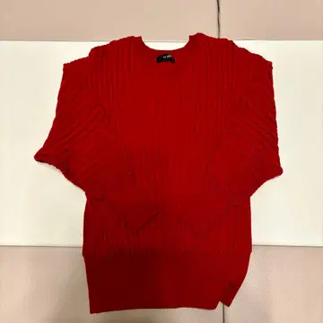 빨간색 리브 니트 긴팔