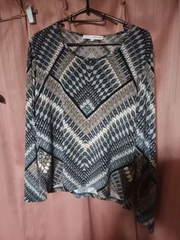 FASCINO 스트레치 기하학 패턴 티셔츠 긴팔 MADE IN ITALY