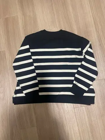 콜라주 개럴개런트 니트 스웨터