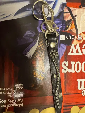 가죽 스터드 키링 htc CALEE schott