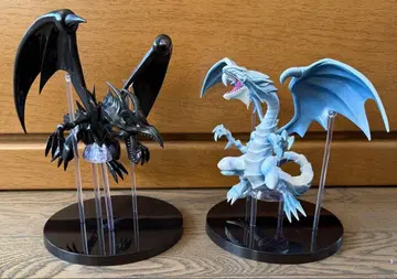 유희왕 듀얼몬스터즈 - 붉은 눈의 흑룡 - 푸른 눈의 백룡 피규어 세트