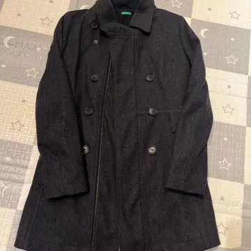 UNITED COLORS OF BENETTON 다크 그레이 피 코트