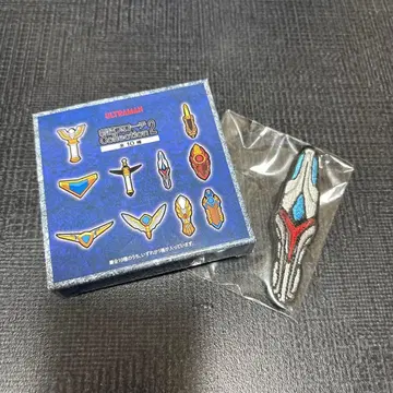 울트라맨 넥서스 자수 브로치 컬렉션