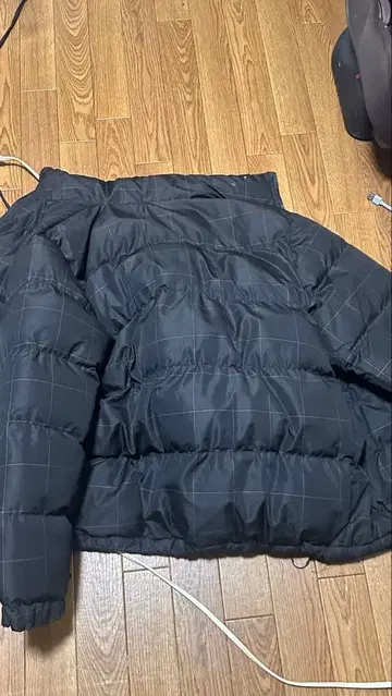 CPS 체크 무늬 블랙 다운 자켓 M