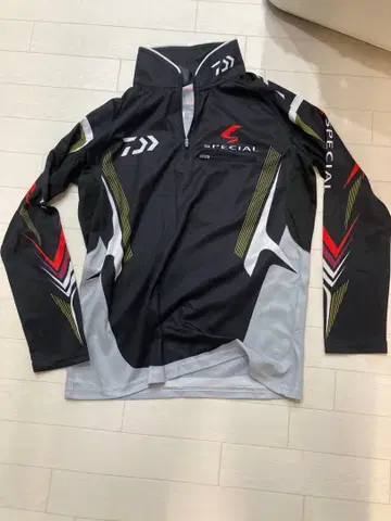 다이와 스페셜 긴팔 낚시 의류