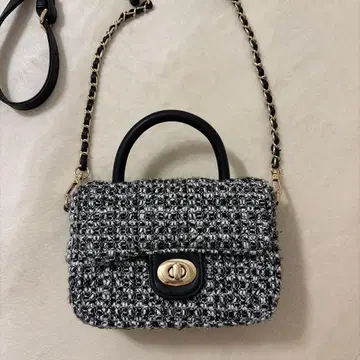 DIANA 트위드 퀼팅 숄더백