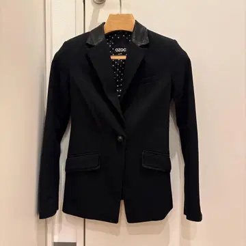 오조크 테일러드 자켓 블랙 포멀 S 사이즈 상당 도트 귀여움