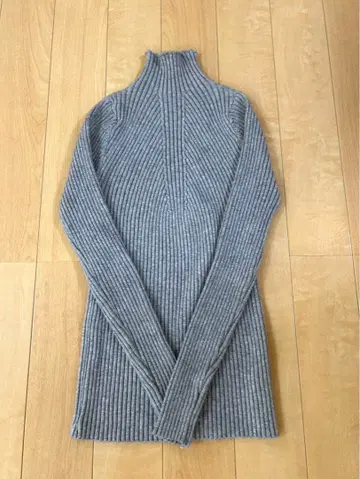 대니앤앤 리브 니트 스웨터 그레이