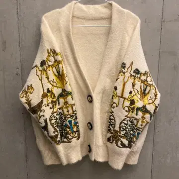 1점 그림체 들어간 가디건