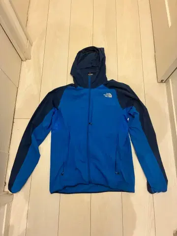 더 노스페이스 마운틴 파카 M 파랑