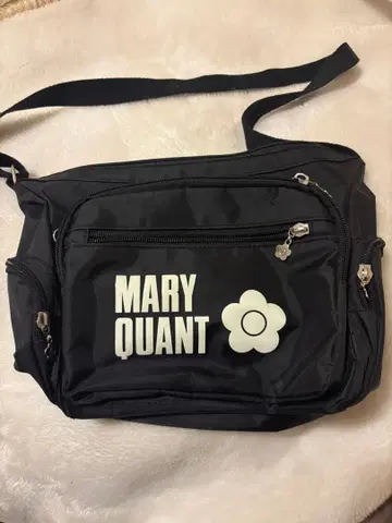 마리 퀀트 묶음 도서 숄더백