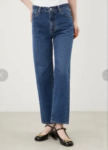 미라 오웬 사선 디자인 스트레이트 데님 팬츠