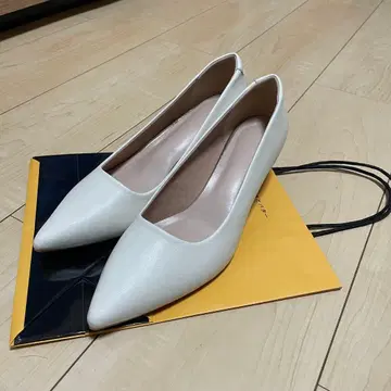 결혼식 펌프스, 힐