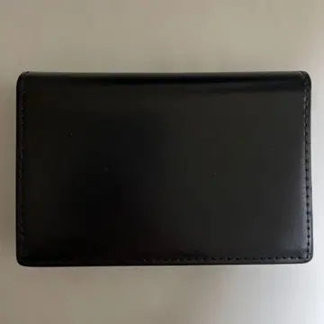 가죽 소재 접이식 명함지갑 블랙