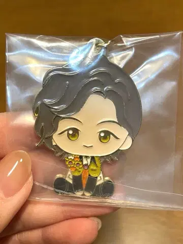 [ 미사용 새상품 ] 미세스 그린 애플 가챠가챠 후지사와 료카 메탈 참