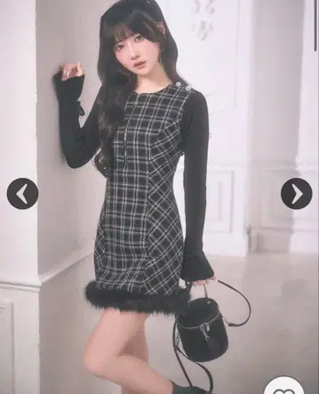 미셸 마카롱 트위드 체크 도킹 원피스 블랙