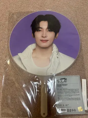 SEVENTEEN 원우 FOLLOW AGAIN TO JAPAN 부채