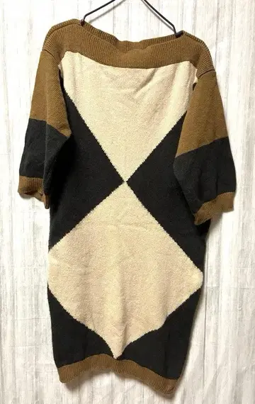 니트 원피스 다이아몬드 패턴 7부 소매