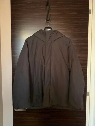 [ 새상품급 ] UNIQLO U 퍼프 테크 볼륨 후드티 L 다크 그레이