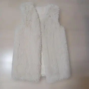 fifth 화이트 퍼 베스트