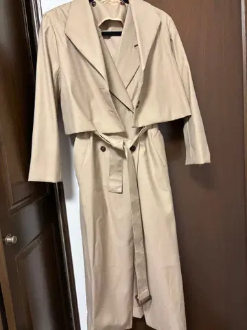 베이지 트렌치코트 크롭 자켓 셋업