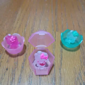 헬로키티 입상 쇼와 레트로