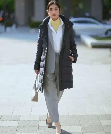 새상품급 23구 시레 타프타 다운 코트 워셔블 A라인