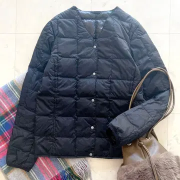 새상품급 타이온 V넥 버튼 이너 다운 자켓 블랙