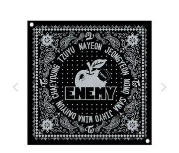 twice BANDANA 반다나