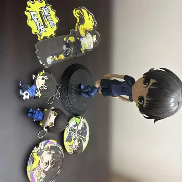 블루 록 하치라쿠 메구루 묶음 판매 피규어 아크릴 스탠드 키링 캔뱃지