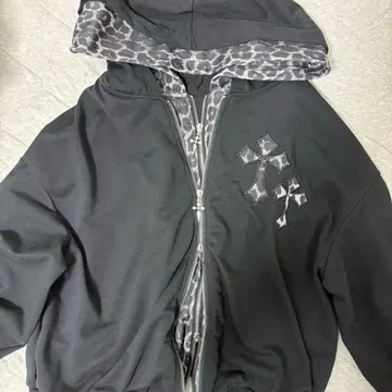 블랙 풀 집업 후드티 레오파드 무늬 구제 의류 y2계 그런지 십자가