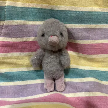 인기 작가님 작은 새님