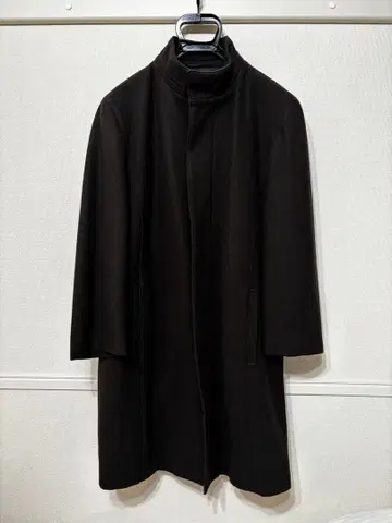 장 폴 고티에 코트