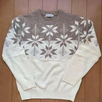 Hush Puppies 미사용 새상품 눈꽃 패턴 니트 스웨터