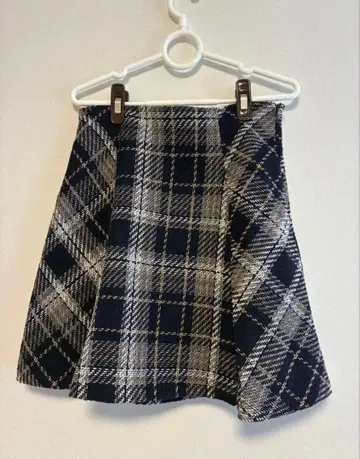 로빙 체크 미니 스커트 인팬트 안감 부착 체크 무늬 트위드 미니 스커트