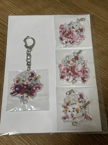 아크릴 캐릭터 키링 4개 세트