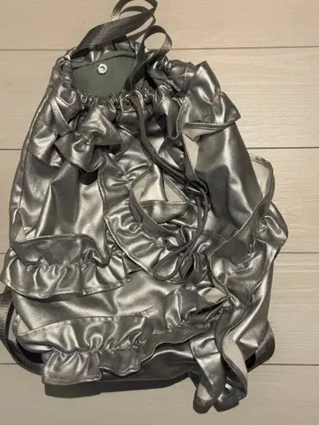 Casselini 프릴 디자인 백팩 실버