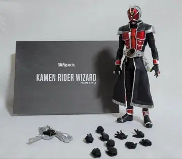 S.H. 피규아트 진골조제법 가면라이더 위저드 프레임 스타일