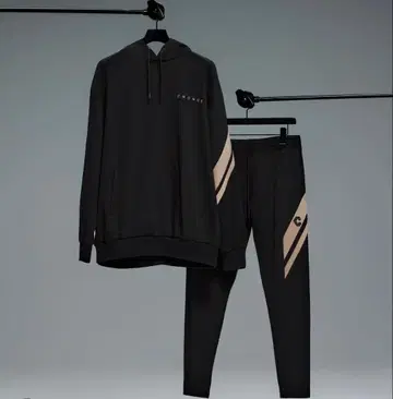 인기 즉시 완판 CRONOS 블랙 x 화이트 셋업