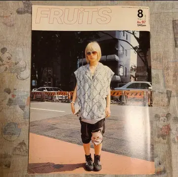 [ FRUiTS ] No.97 / 잡지 후르츠 / 2005년 8월