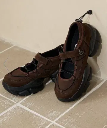 크로스코 발레 스니커즈 / 멜리 제인 스니커즈 24cm