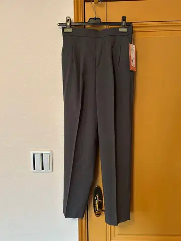 글로벌 워크 우츠쿠 실루엣 테이퍼드 팬츠 L