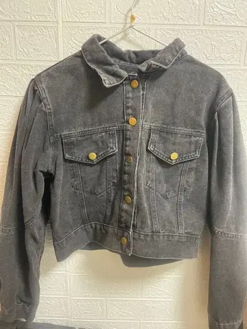 그레이 크롭 데님 자켓