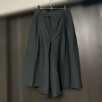 다크 그레이 하프 팬츠 사루엘 팬츠