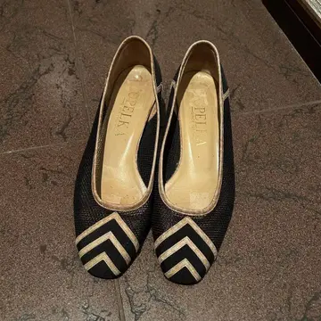 OPELKA 오페르카 메쉬 펌프스 블랙 힐