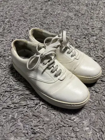 Footstock originals 화이트 가죽 스니커즈