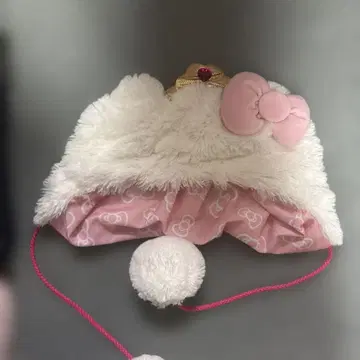 헬로키티 퍼 모자 폼폼 포함
