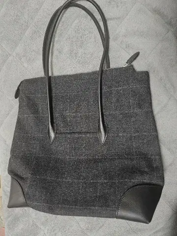 마가렛호웰 울 트위드 가죽 토트백