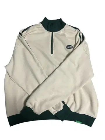 하프 지퍼 트레이너 크림색