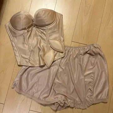 [새상품급] 브라이덜 이너 (럭시) D75